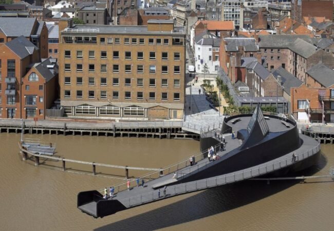 Latam Airline Hull Office in England